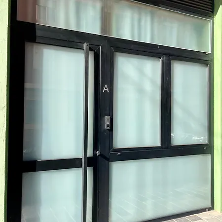 Osito Hub - Esteban Ballester * Valensiya